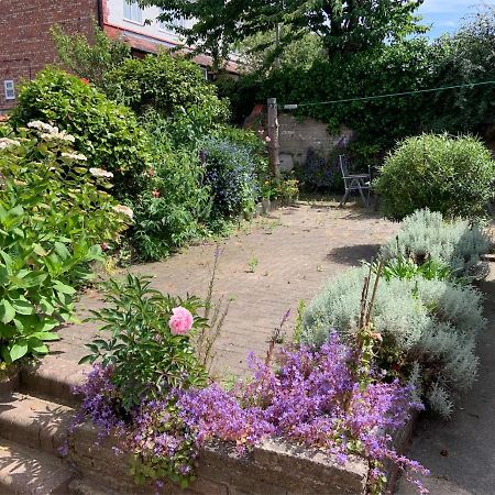 Entire Seaside Home, Sleeps 8, All En-Suite Rooms New Brighton Esterno foto