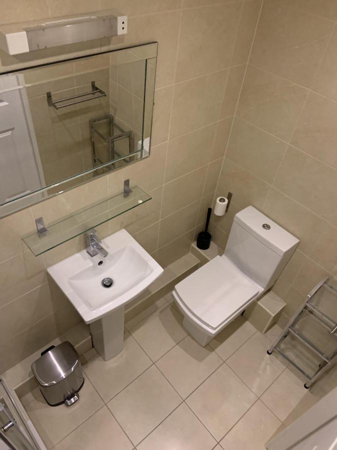 Entire Seaside Home, Sleeps 8, All En-Suite Rooms New Brighton Esterno foto