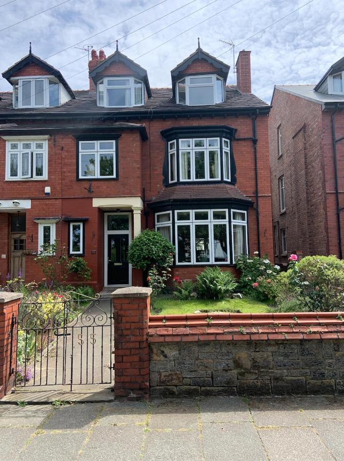 Entire Seaside Home, Sleeps 8, All En-Suite Rooms New Brighton Esterno foto