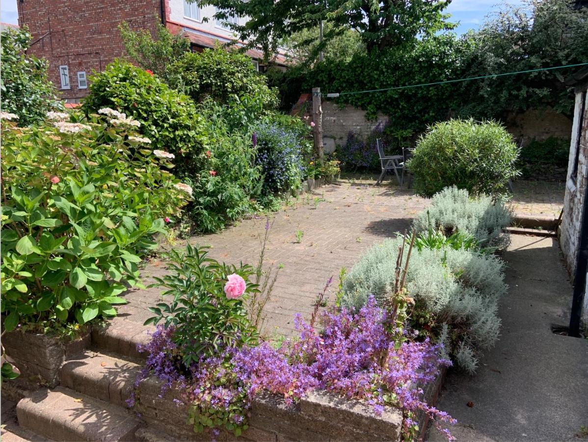 Entire Seaside Home, Sleeps 8, All En-Suite Rooms New Brighton Esterno foto
